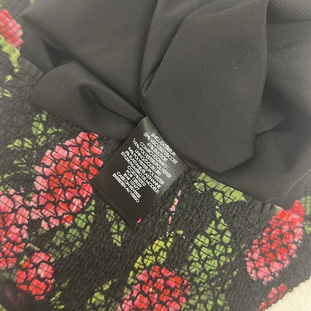 Alice + Olivia Zarya Mini Skirt Asymmetrical Smocked Floral Flowers Black Pink 8 - Picture 7 of 7